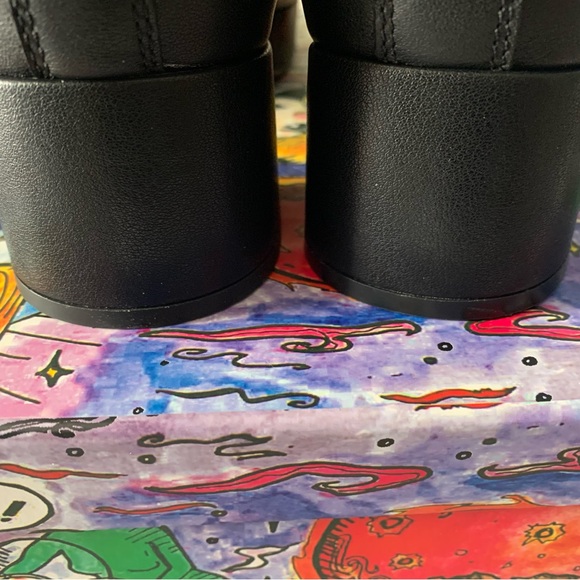 🖤NEW🖤Jeffrey Campbell Platform heeled leather booties 2” heel..1” platform - Picture 4 of 8